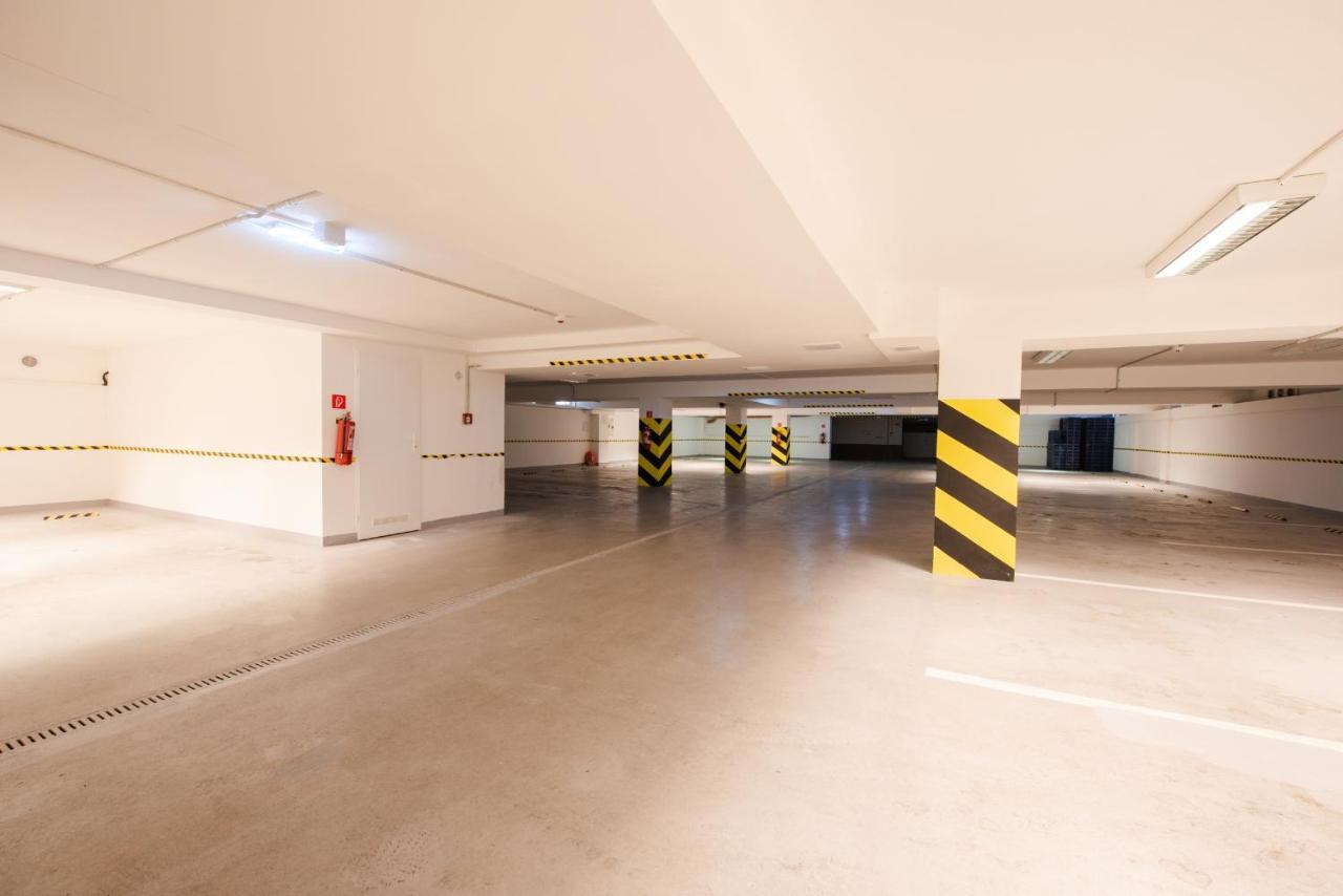 Apartments Danube Μπρατισλάβα Εξωτερικό φωτογραφία