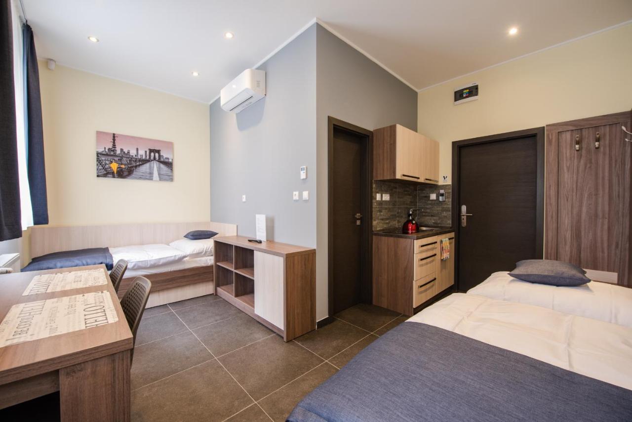 Apartments Danube Μπρατισλάβα Εξωτερικό φωτογραφία